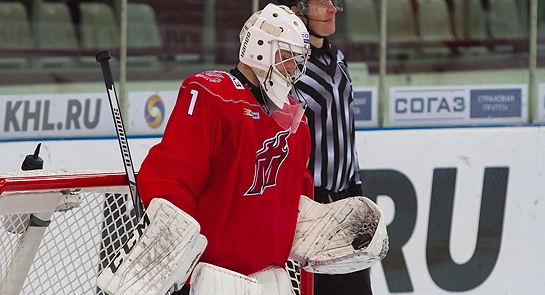 Андрей Кареев — в числе лучших голкиперов чемпионата КХЛ