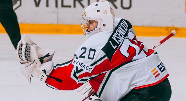 Никита Лысенков — лучший в ВХЛ по проценту отражённых бросков