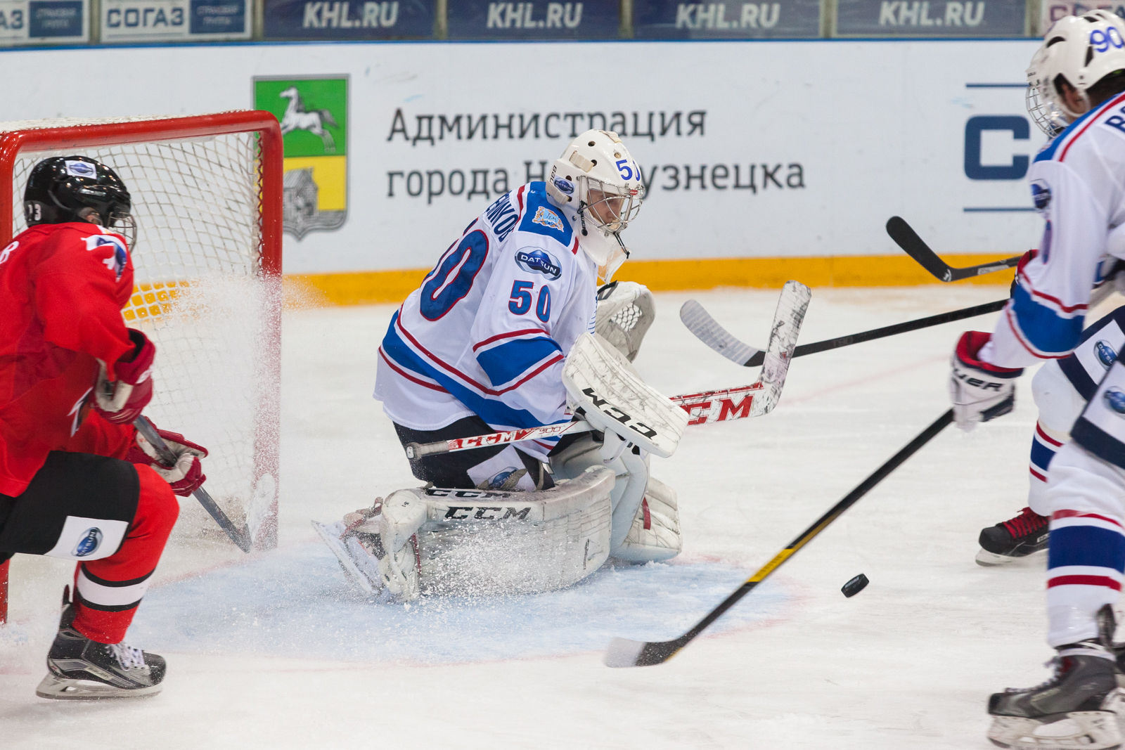 «Кузнецкие Медведи» — «Ладья» 3:4 Б