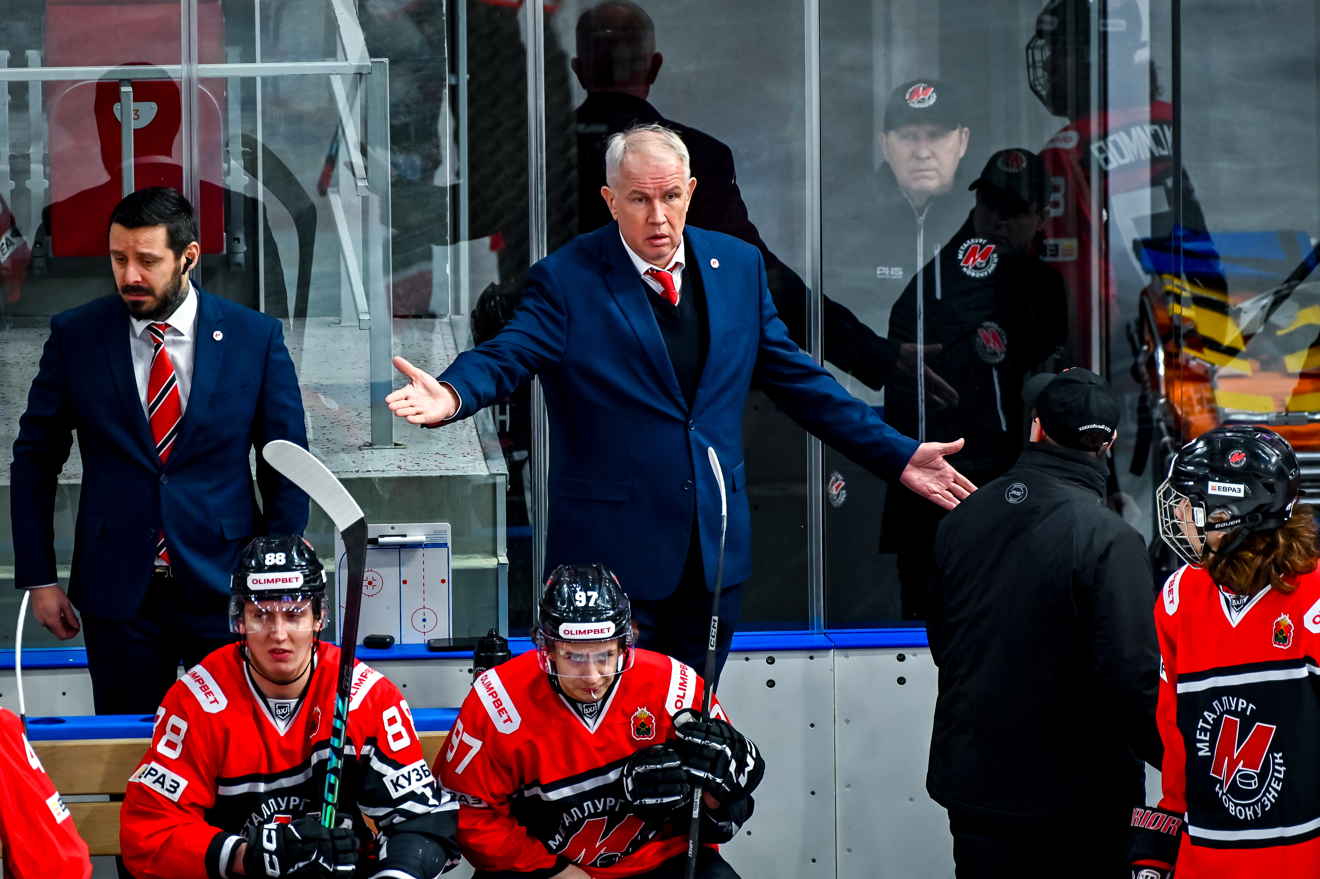 «Металлург» - «Барс» - 4:2. Пресс-конференция. Андрей Лунев, Александр Степанов 