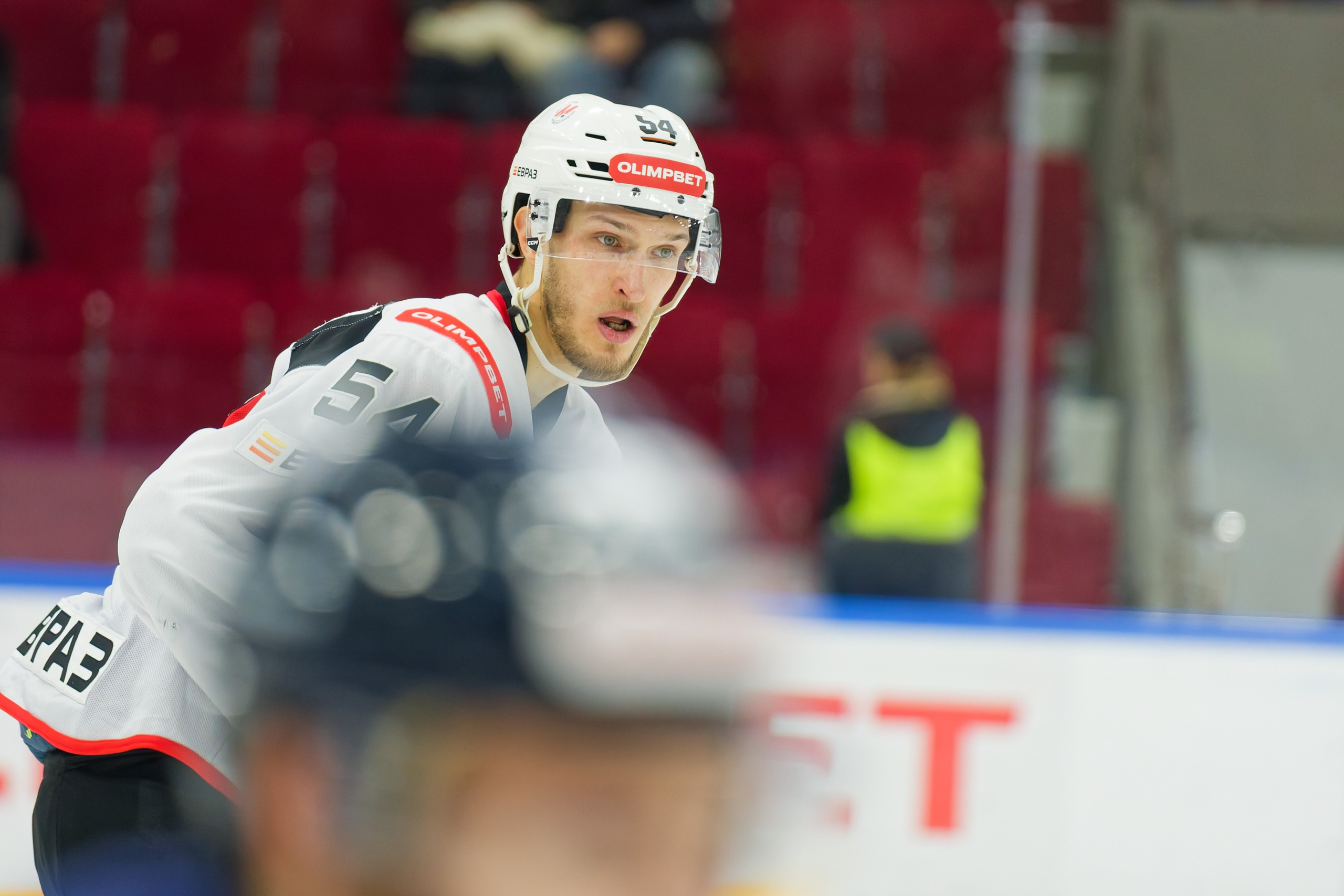 Игорь Чибриков сыграл 200-й матч в ВХЛ