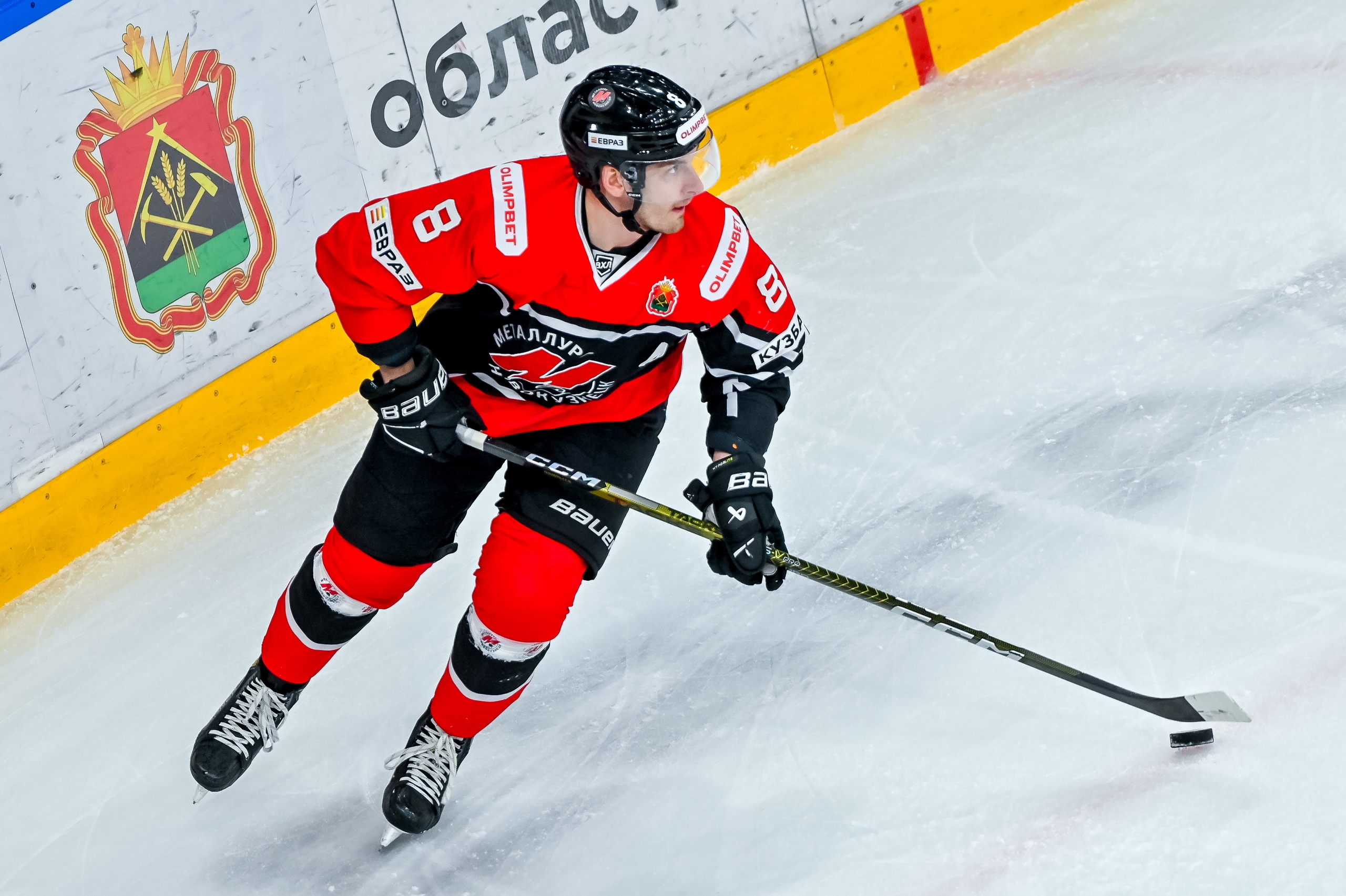 Владислав Наумов – лучший защитник недели ВХЛ