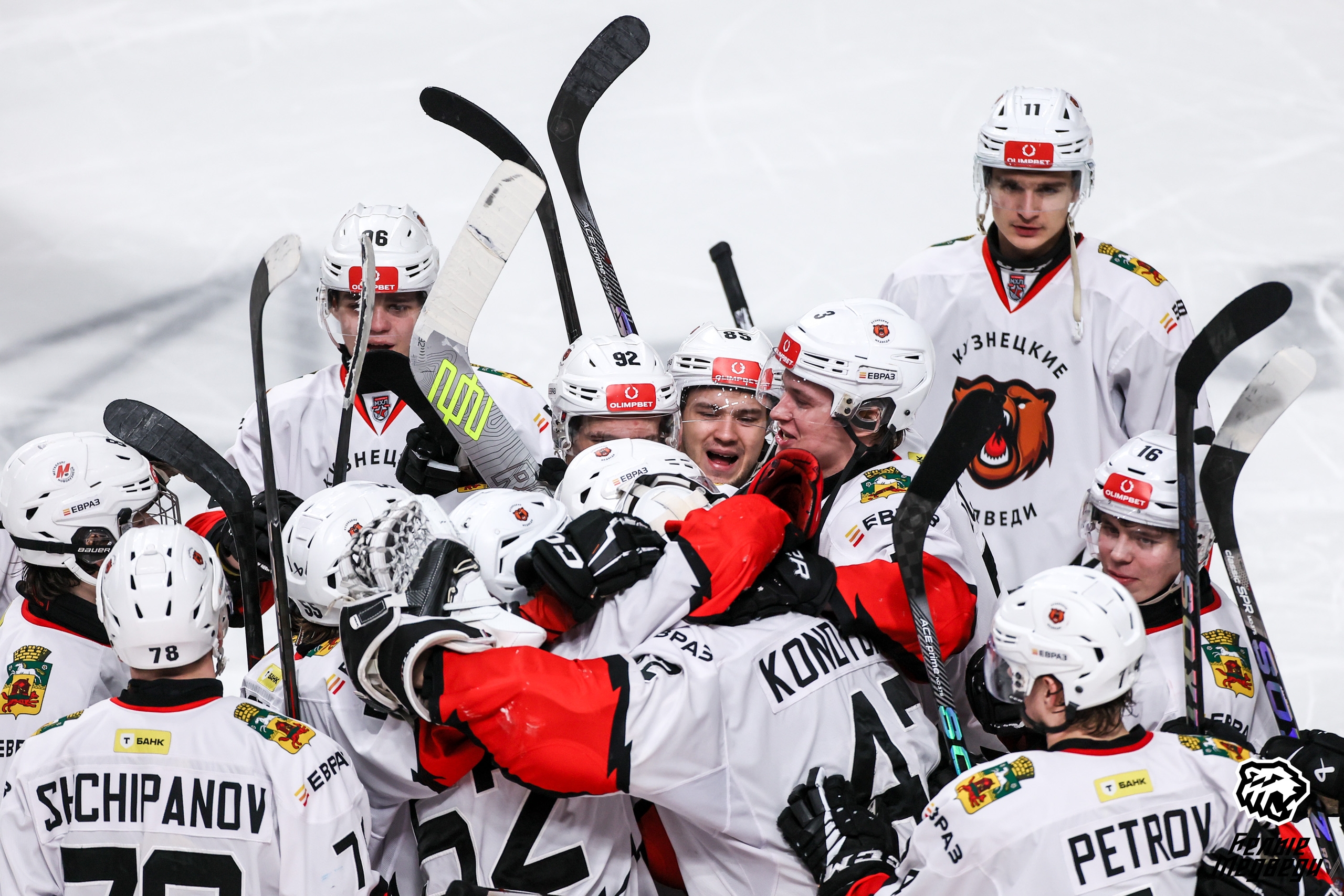 «Белые Медведи» - «Кузнецкие Медведи» - 1:2 Б. Победная раздевалка 