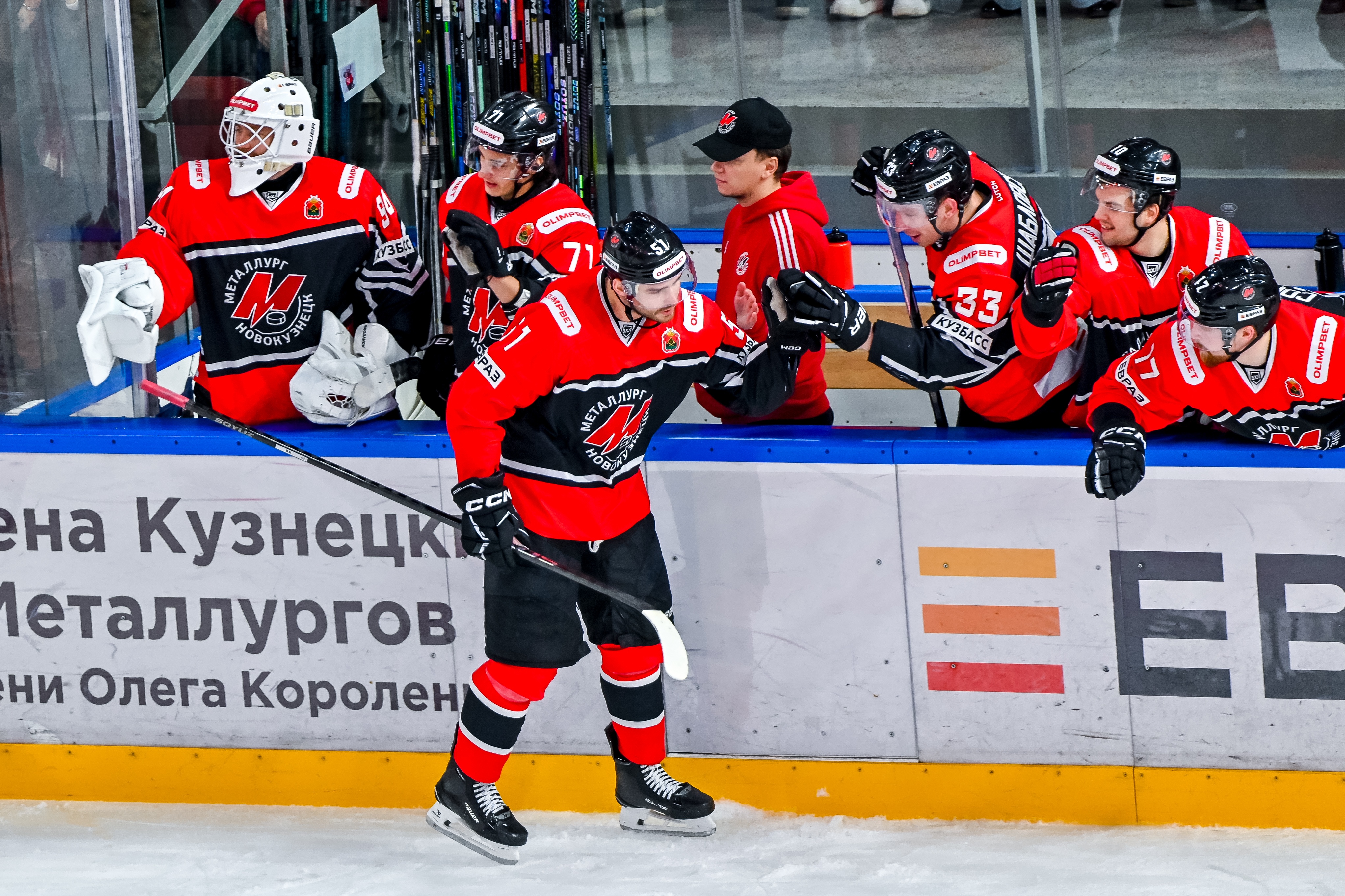 Максим Минеев сделал 100-ю передачу в ВХЛ Максим Минеев сделал 100-ю передачу в ВХЛ