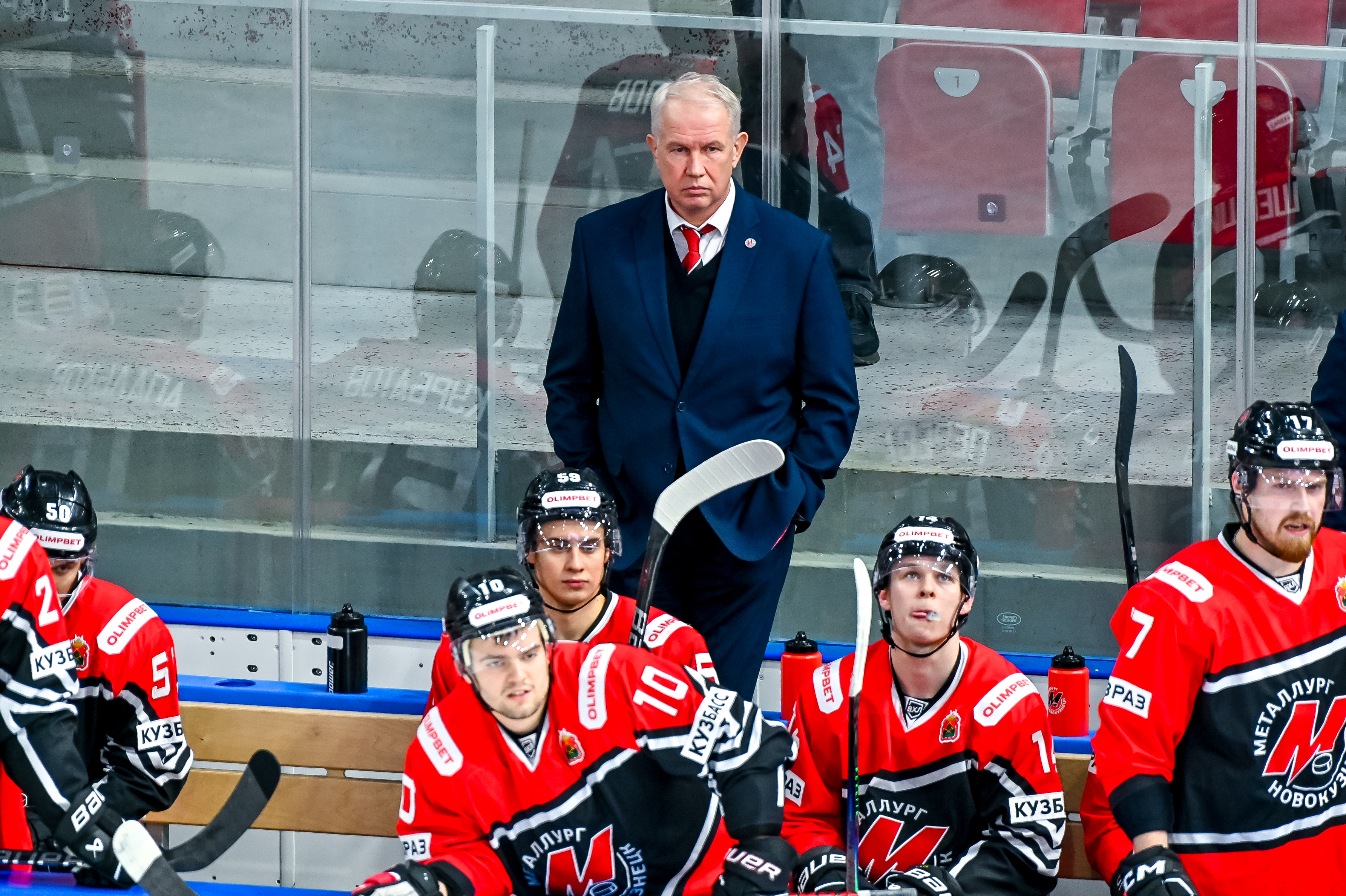 «Металлург» - «Молот» - 5:1. Пресс-конференция. Андрей Лунев, Альберт Мальгин «Металлург» - «Молот» - 5:1. Пресс-конференция. Андрей Лунев, Альберт Мальгин