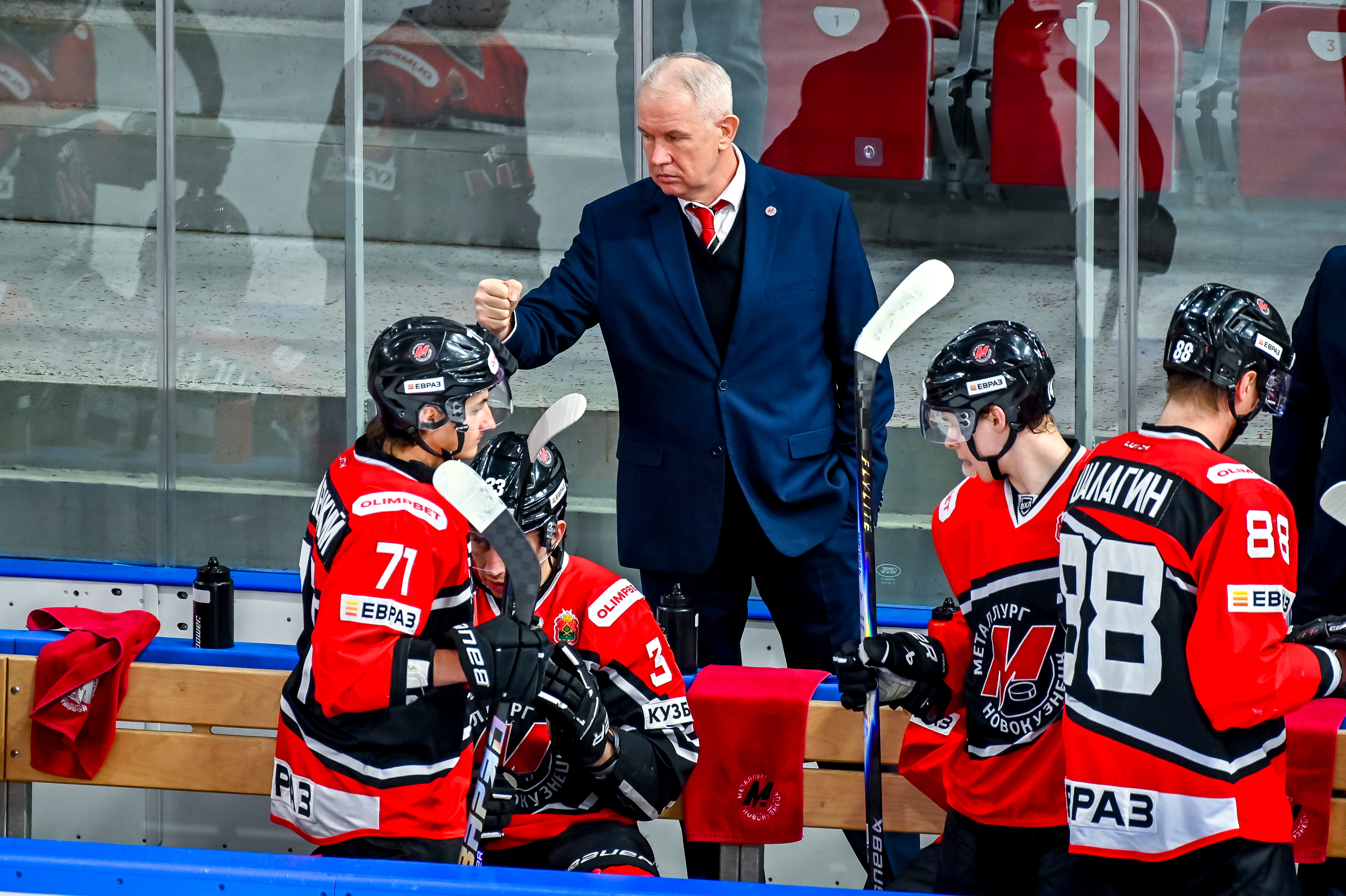 «Металлург» - «Челны» - 3:2. Пресс-конференция. Андрей Лунев, Сергей Шиханов