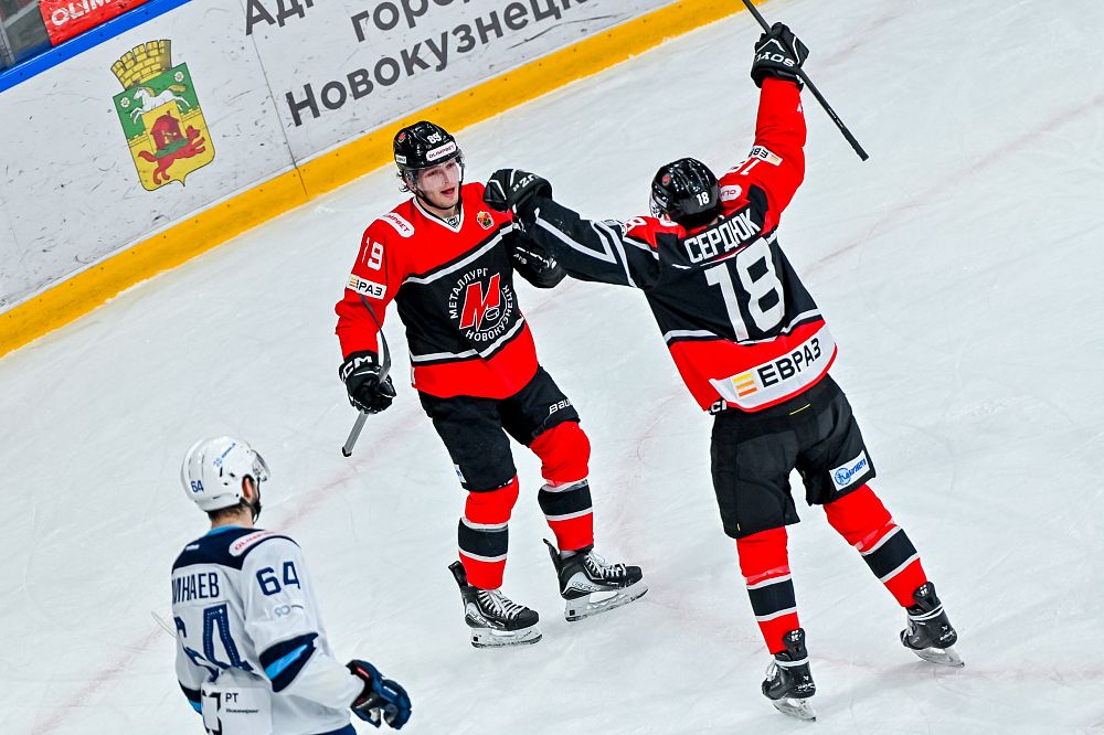 «Металлург» - ХК «Норильск» - 4:1. Нападающий Никита Гуслистов – о победе 