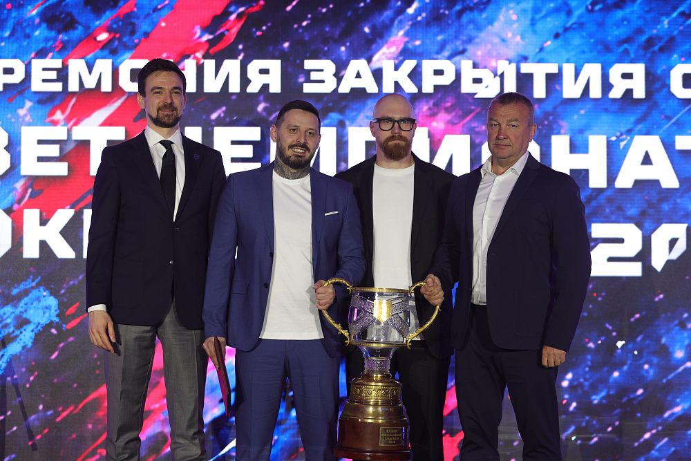 «Металлургу» вручили Кубок ВХЛ