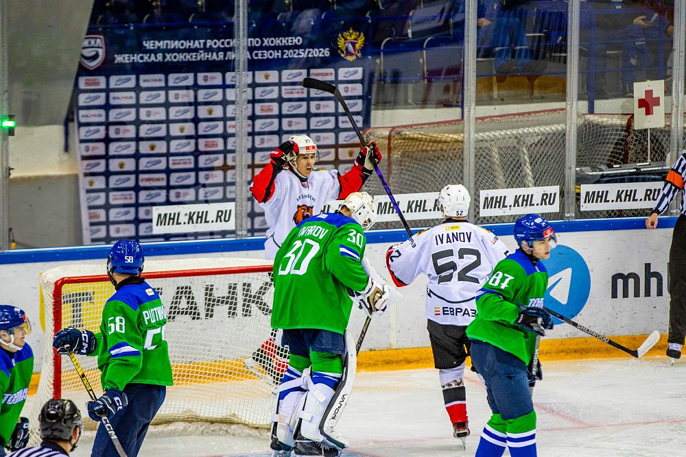 «Толпар» - «Кузнецкие Медведи» - 3:5. Обзор матча 