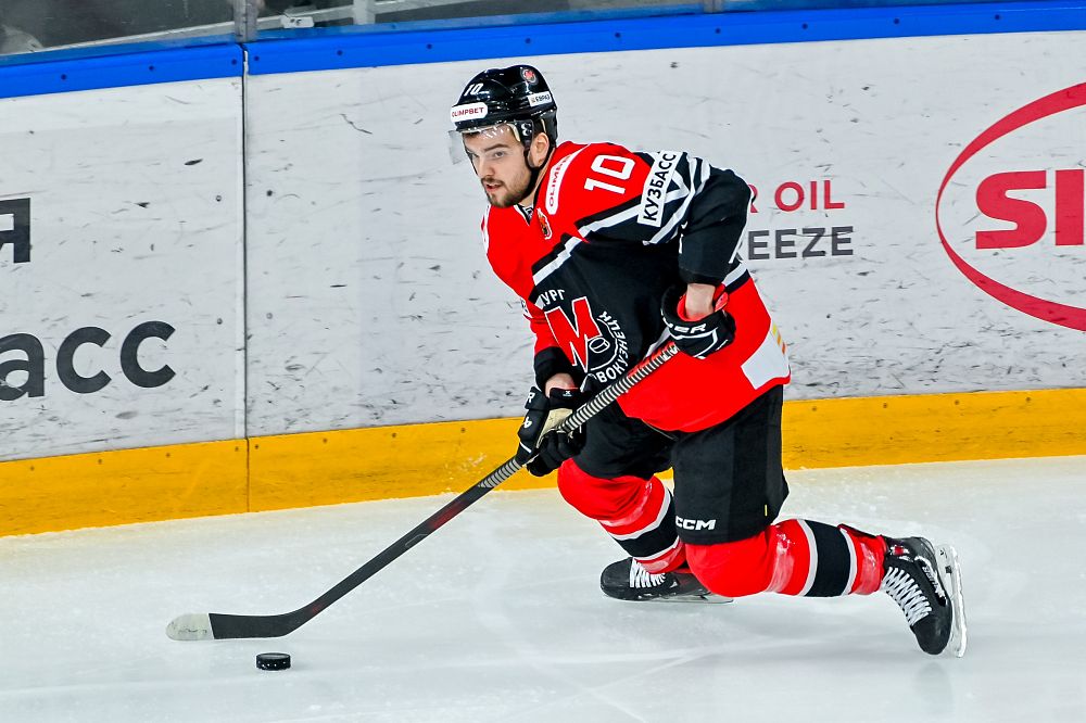 Дмитрий Шешин преодолел отметку в 300 игр в ВХЛ