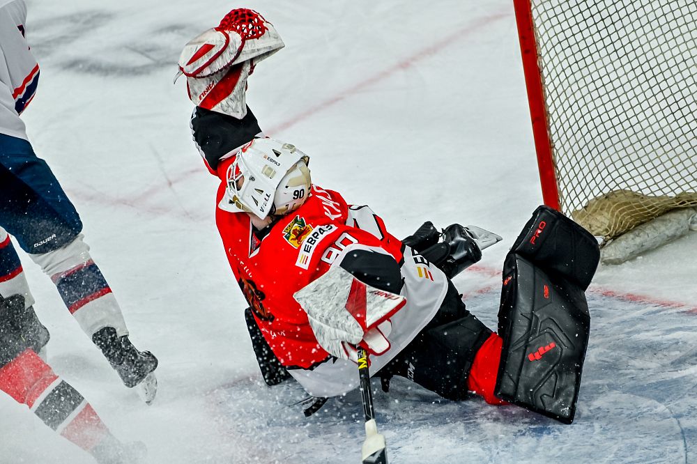 Сэйв Льва Хашина – в числе пяти лучших игровых моментов недели МХЛ